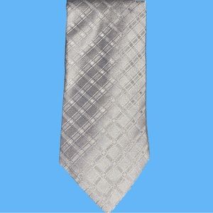 MEN'S CALVIN KLEIN 100% SILK SILVER/GREY W/ BLUE DETAIL TIE (NWT)